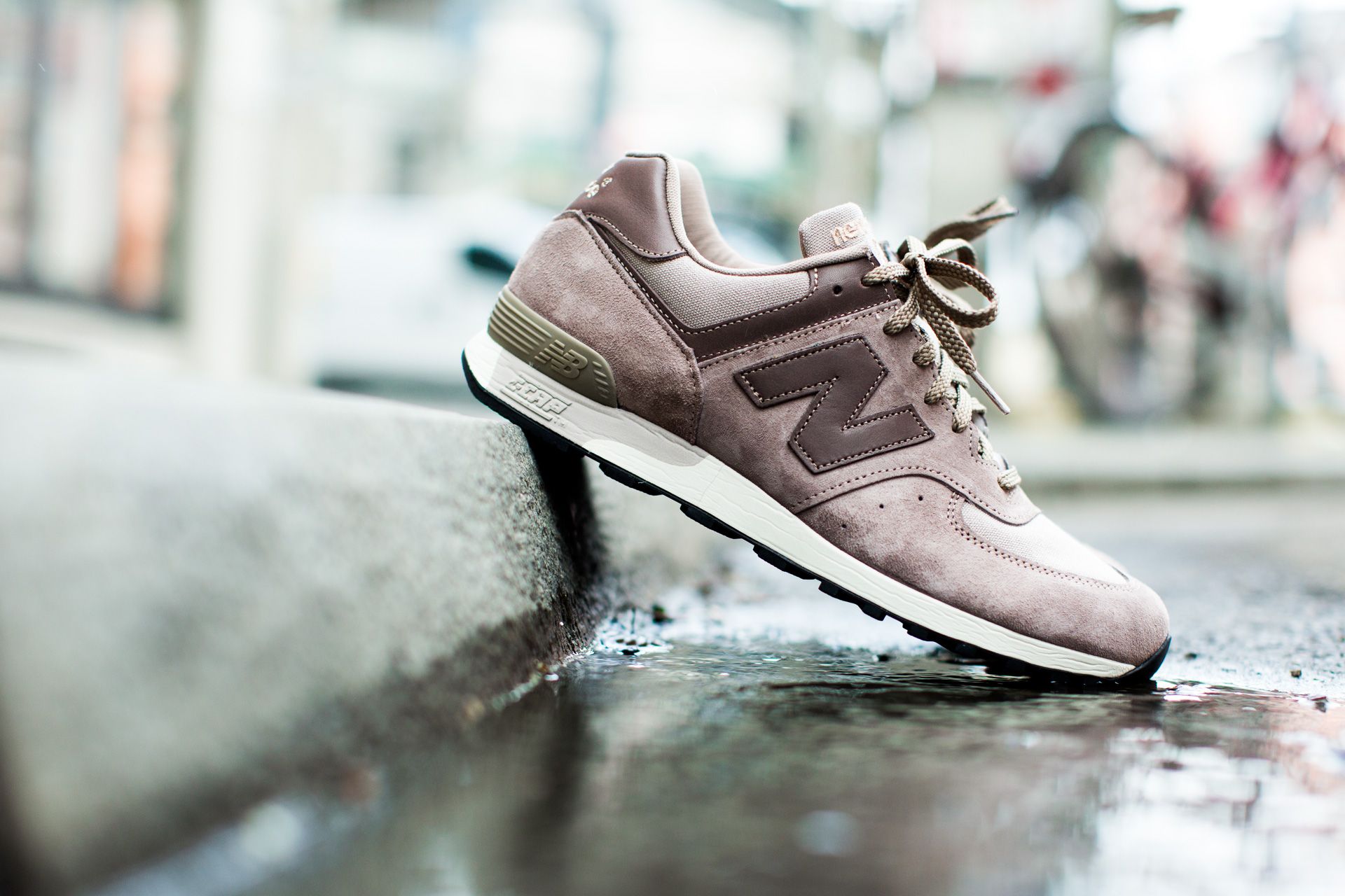 new balance m576 beige